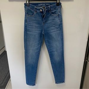 American Eagle Jeggings. Size 4 short.